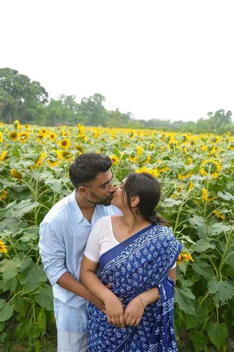 desi couple kissing|'desi couples kissing' Search .